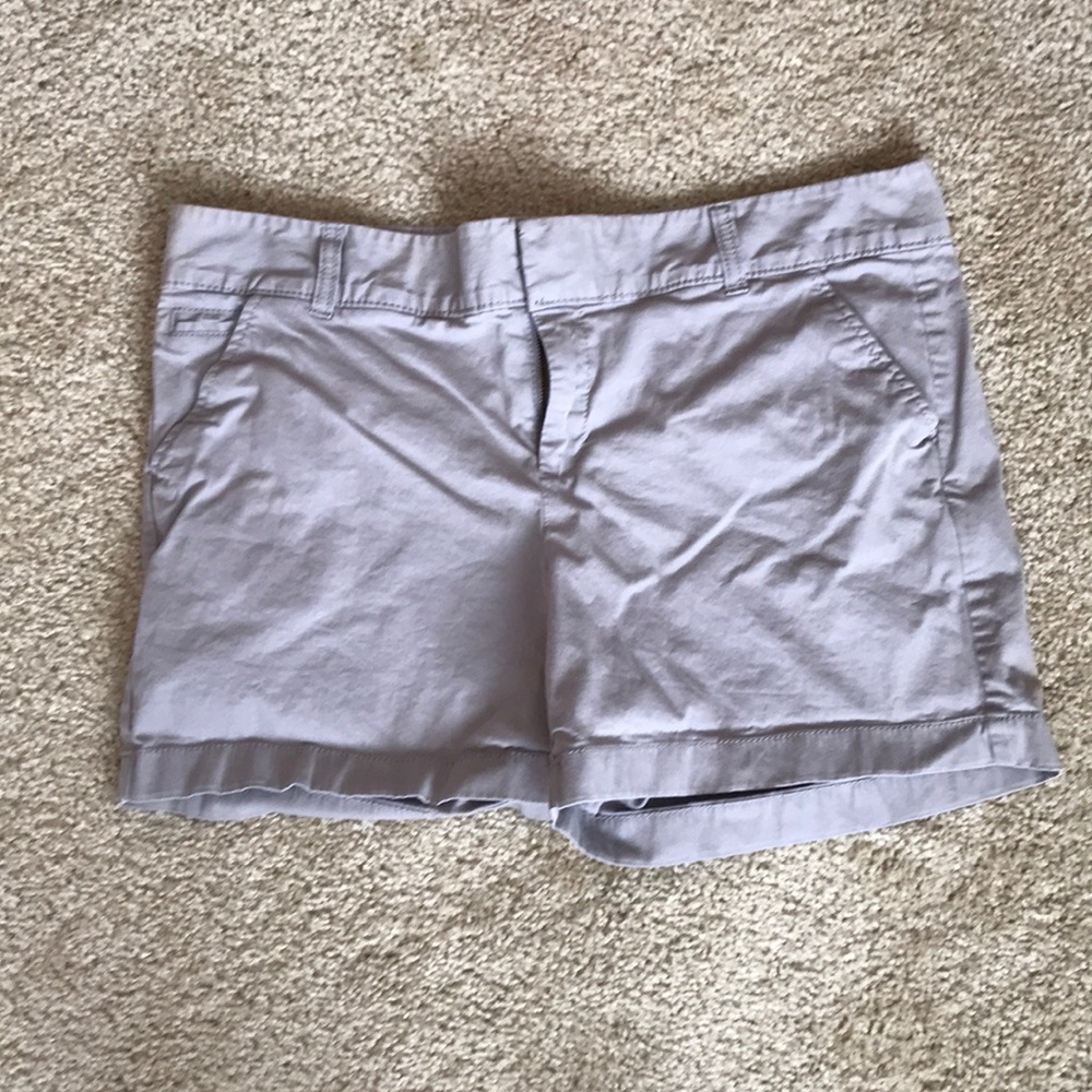 Grey shorts